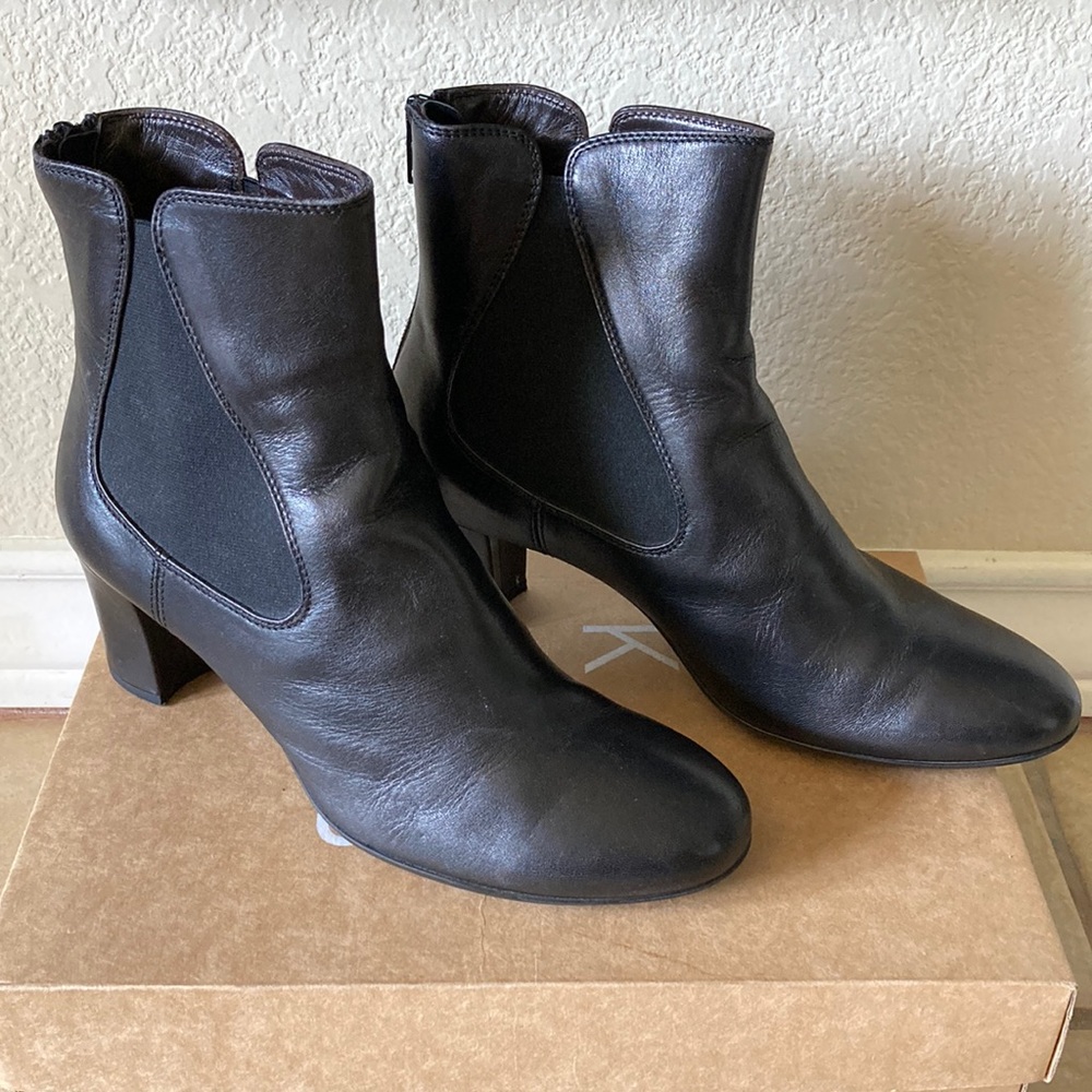 AGL black heeled Italian leather boots 39